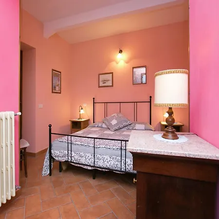 Enticing In With Balcony Lake Views Ferienhaus Stresa